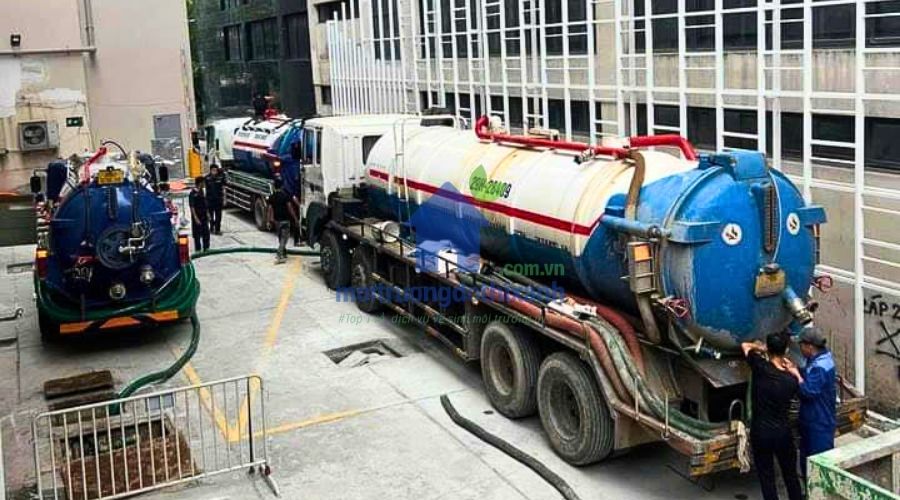 Hút hầm cầu giá bao nhiêu tiền 1 khối? Bảng giá mới nhất