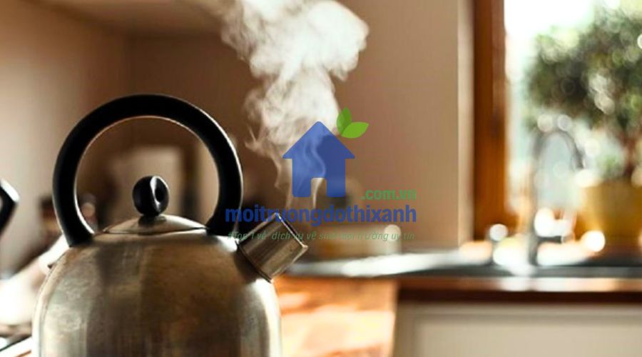 Hướng Dẫn Đổ Nước Sôi Thông Cống Đơn Giản Hiệu Quả Tại Nhà