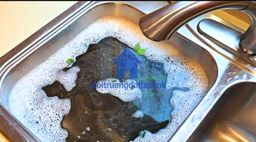 Bồn rửa chén bị trào ngược: nguyên nhân và cách xử lý nhanh