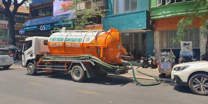 Rút hầm cầu quận 7 – Báo giá trọn gói, không phát sinh