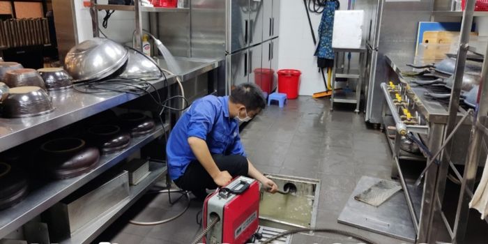 Thông cống nghẹt huyện Bình Chánh giá rẻ, không phát sinh