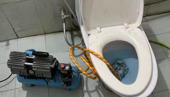 Thông bồn cầu bị nghẹt ở Cần Giờ? Mẹo xử lý chỉ trong 5 phút
