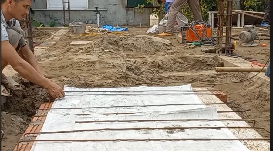 Nắp tấm đan bể phốt hoàn thiện, bề mặt phẳng đẹp