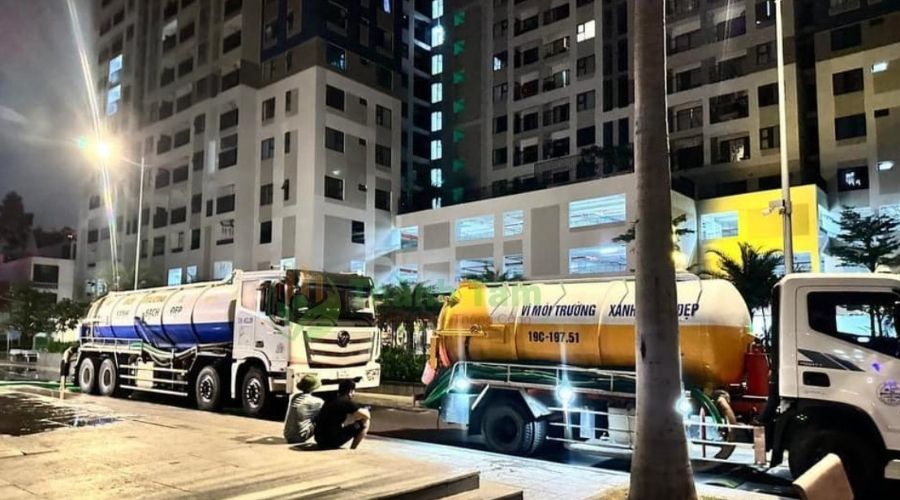 Rút hầm cầu quận 4 không đục phá bảo vệ công trình