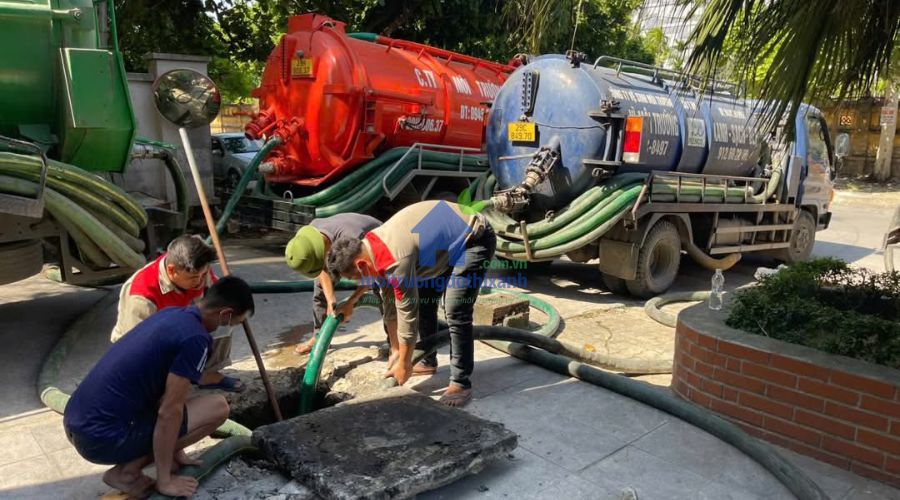 Dịch vụ hút bể phốt tại Vĩnh Phúc làm sạch hệ thống thoát nước gia đình