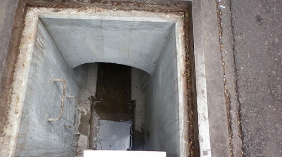 Hình ảnh thực tế của hố ga