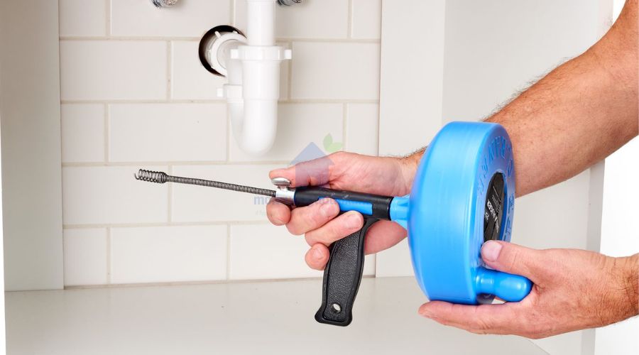 Thông Bồn Cầu Bệt Bị Tắc Tại Nhà bằng Cây Thông Bồn Cầu