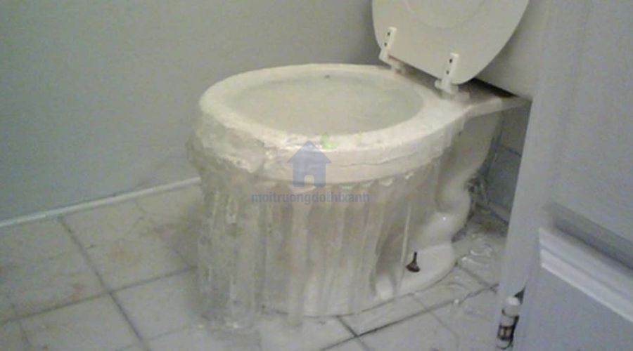 Cách khắc phục bồn cầu bị tràn nước bể chứa