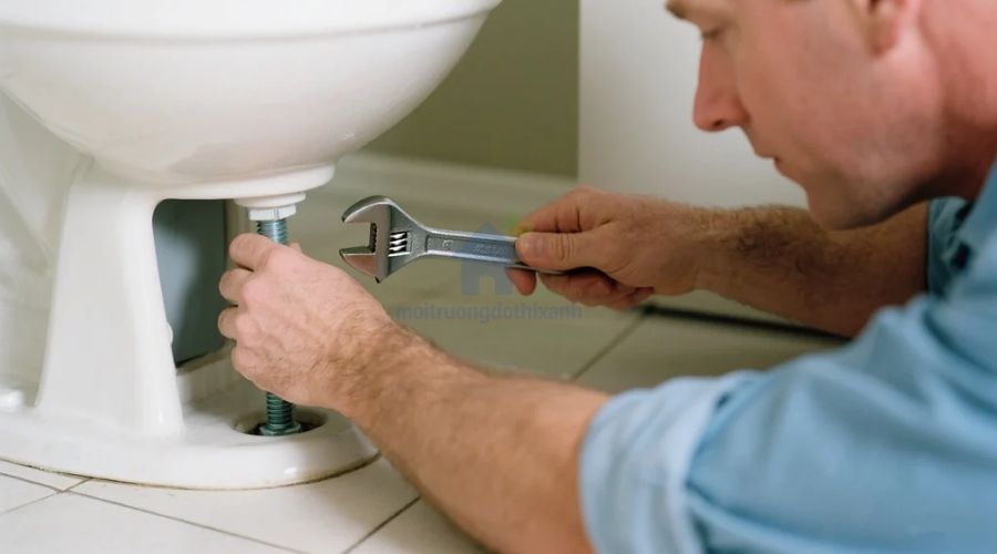 Lắp ống thoát bồn cầu chuẩn giúp thoát nước nhanh