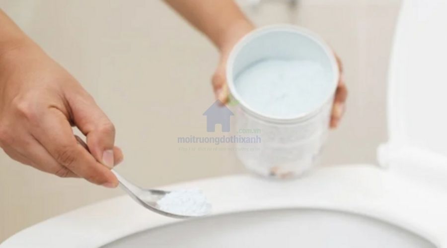 Những sai lầm phổ biến khi sử dụng thuốc thông tắc bồn cầu cực mạnh