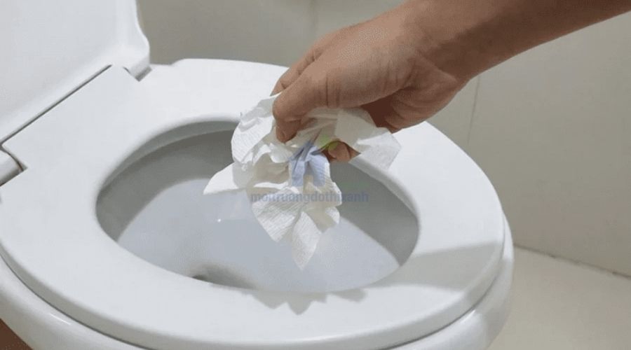 Kinh nghiệm dùng dụng cụ thông bồn cầu