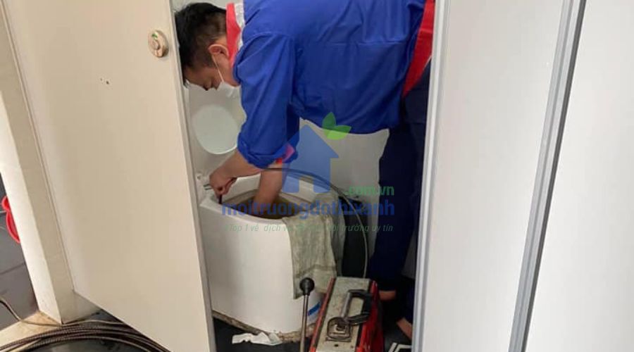 Thợ thông tắc bồn cầu uy tín quận Đống Đa
