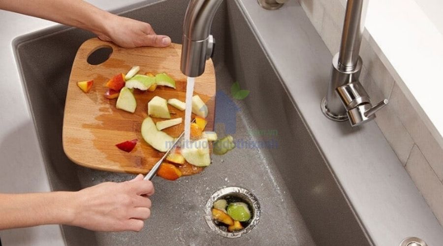 Nguyên nhân tắc bồn rửa bát thường gặp mà bạn không ngờ tới